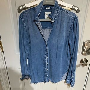 EUC Abercrombie and Fitch Denim Shirt